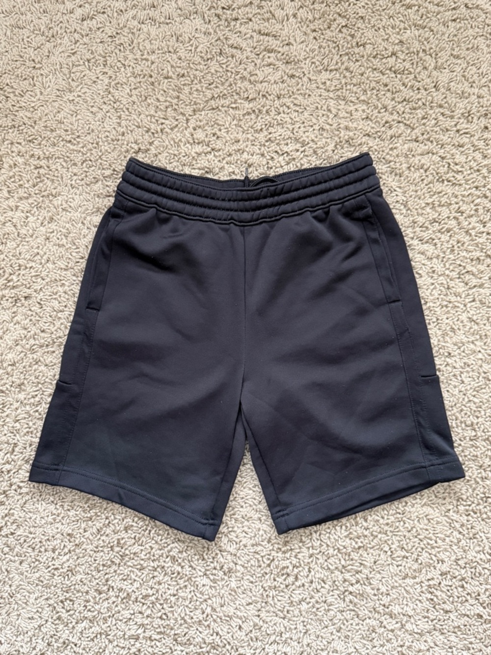 Boys Black Dynamic Fleece Athletic Sports Shorts, Youth Large (10/12)